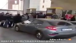 فروش آب به جای بنزین در پمپ بنزین بلوار دلاوران مشهد، باعث خراب شدن خودروها ش