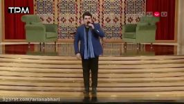 Mehdi Yaghmaei  Ajab Halie مهدی یغمایی  اجرای آهنگ عجب حالیه در برنامه دورهمی