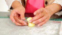 تزیین کیک فوندانت  بچه اردک